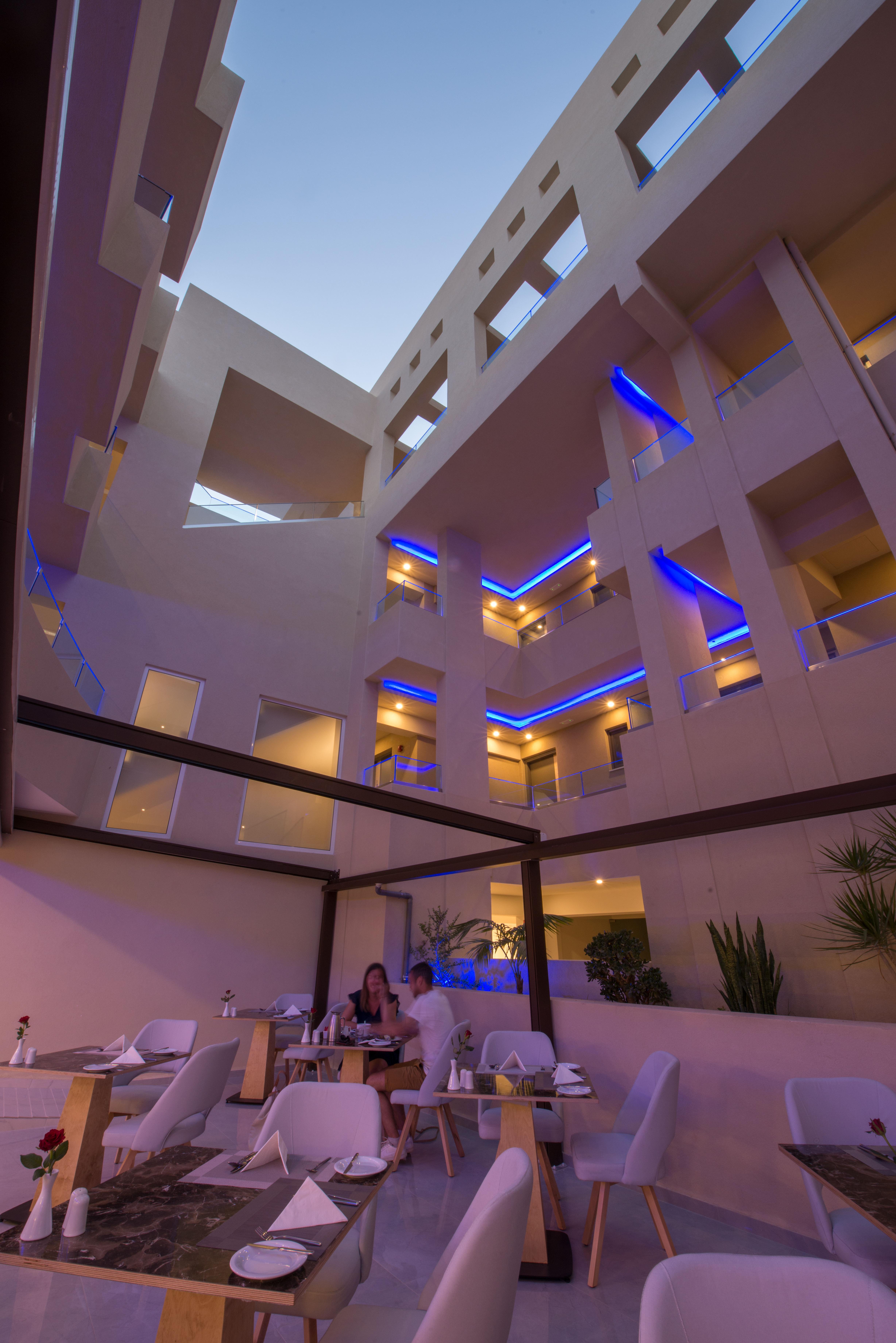 CHC Imperial Palace Adults Only Pigianos Kampos  Exterior foto